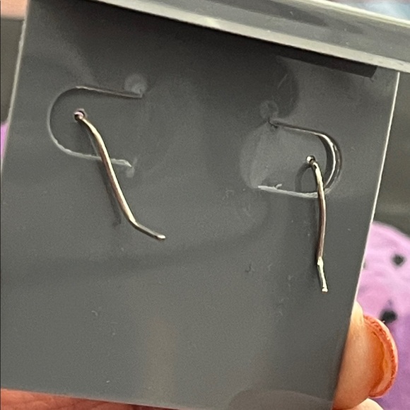 Gorgeous Sterling Silver and Golden Topaz Pierced Earrings - Picture 4 of 4